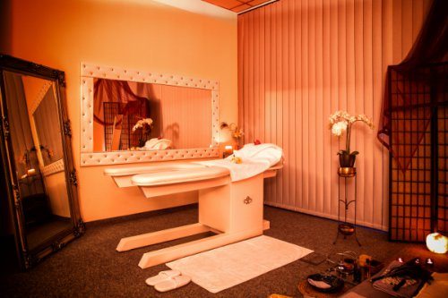 Metanoia - Erotic Massage in Munich, Germany