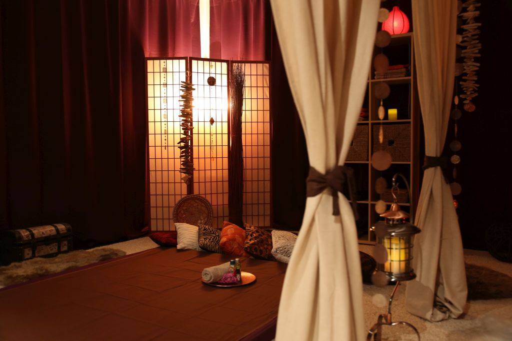 Secret Massagen-Tantra Massagen München - Erotic Massage in Munich, Germany