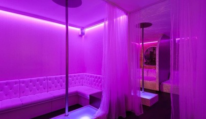 Boobs Gentlemen's Club - Nightclub in Munich, Germany