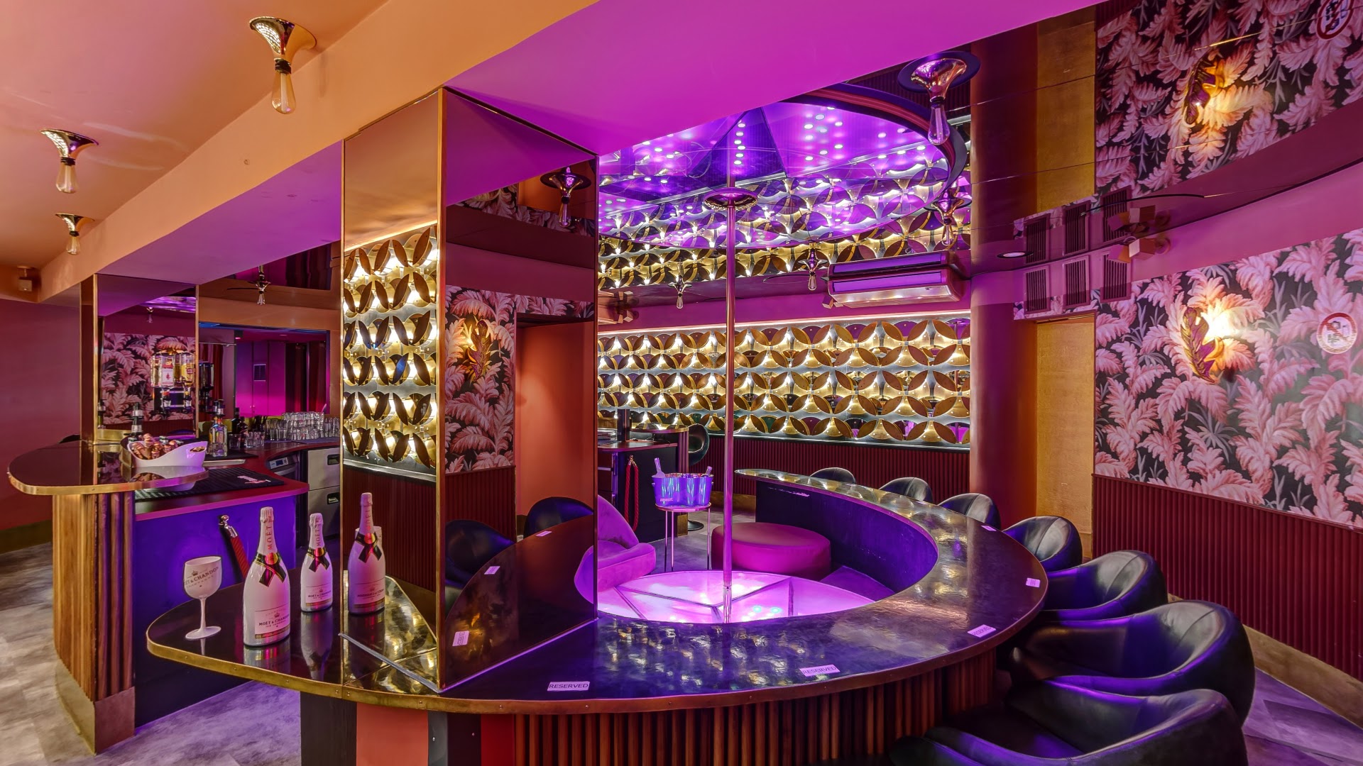 Madam Strip Club & Tabledance - München - Nightclub in Munich, Germany