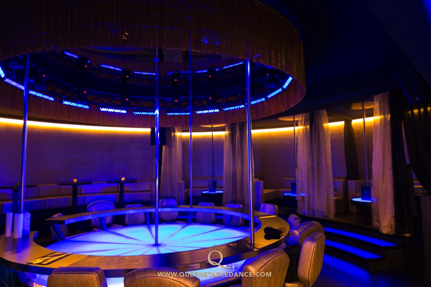 Queens Tabledance & Nightclub - Nightclub in Munich, Germany