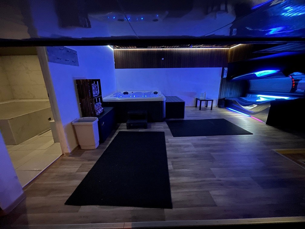 Saunaclub Antalya - Fkk in Munster, Germany