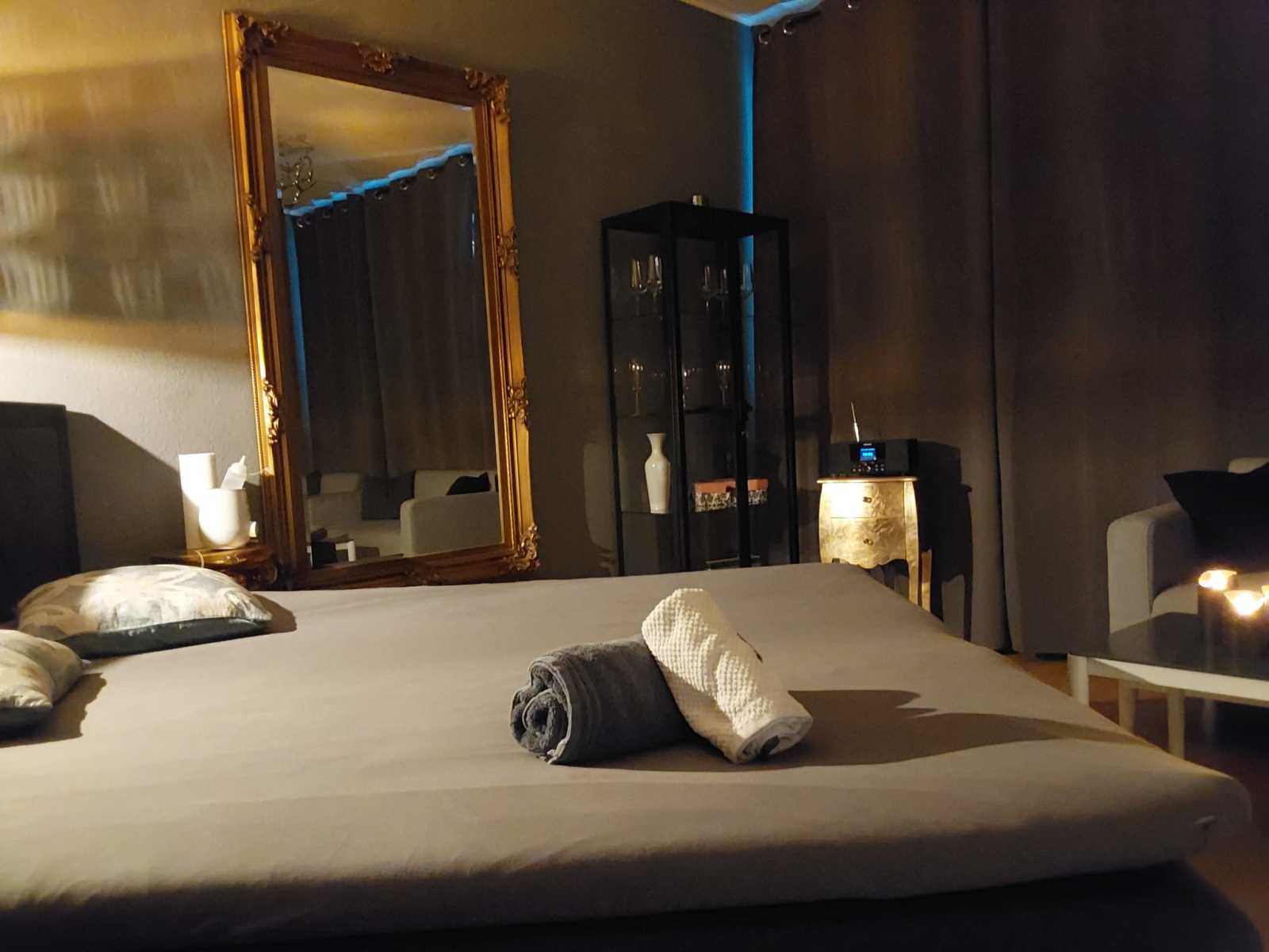 Studio 44 - Erotic Massage in Neuss, Germany