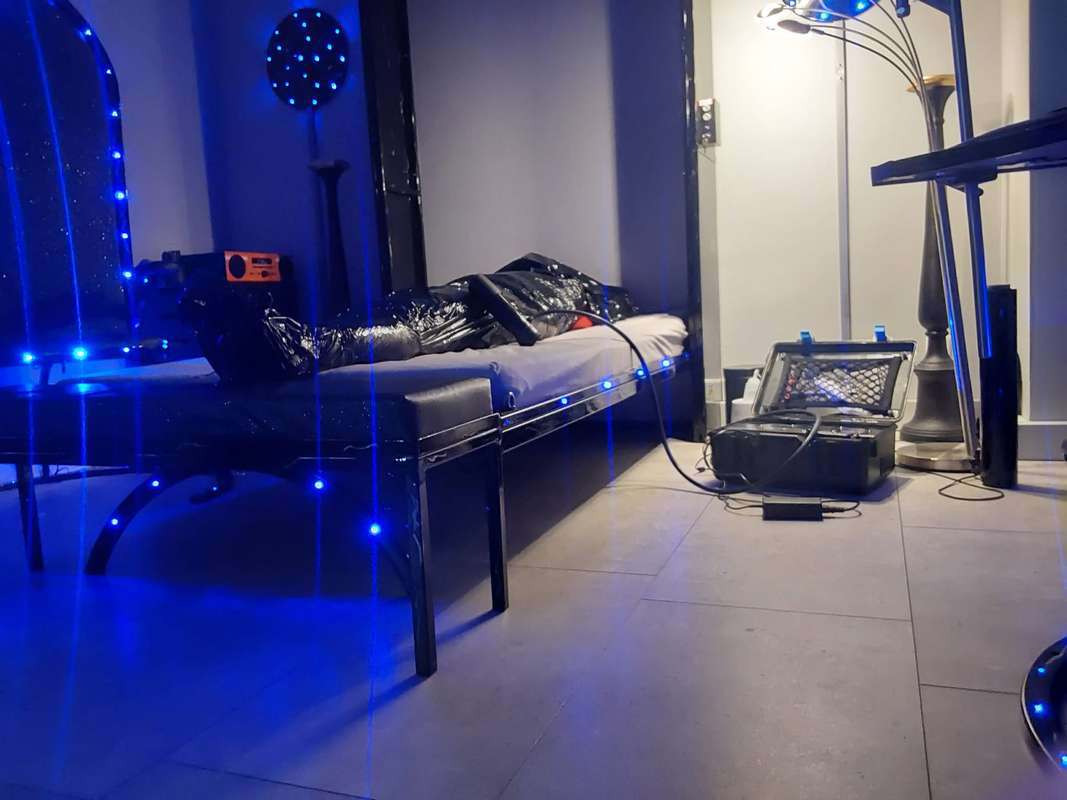Studio 44 - Erotic Massage in Neuss, Germany