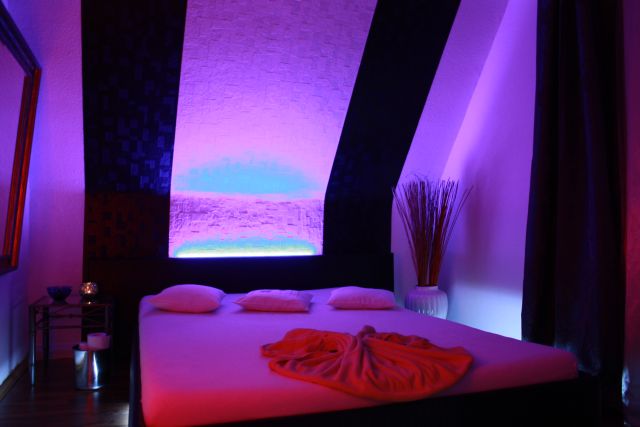 Adrianas-Paradise.de - Brothel in Nuremberg, Germany