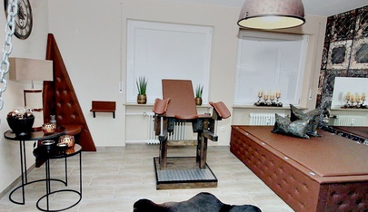 Lady Eve Exklusives Bizarr - & Domina Mietstudio - Brothel in Nuremberg, Germany