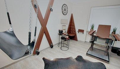 Lady Eve Exklusives Bizarr - & Domina Mietstudio - Brothel in Nuremberg, Germany