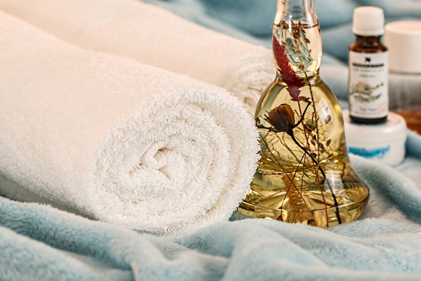 Tantra Trauminsel - Tantra Massage Team - Erotic Massage in Nuremberg, Germany