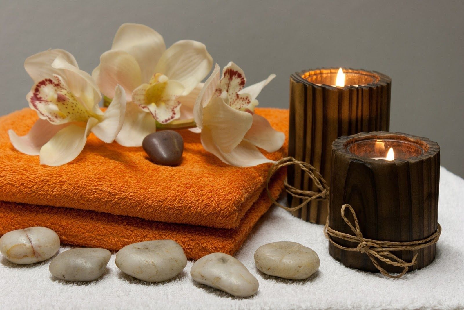 Tantra Trauminsel - Tantra Massage Team - Erotic Massage in Nuremberg, Germany