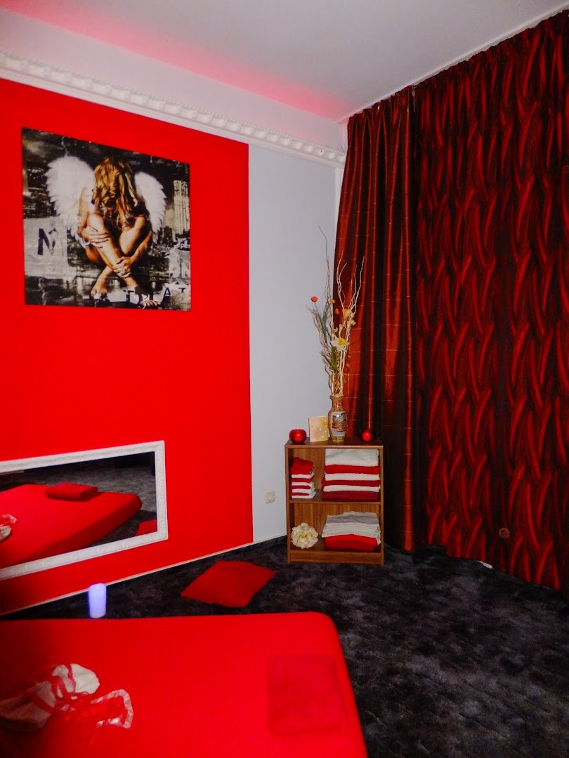 Iris Massage - Erotic Massage in Offenbach, Germany