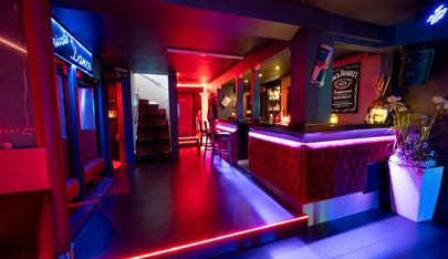 Queens Table Dance Bar - Nightclub in Osnabruck, Germany