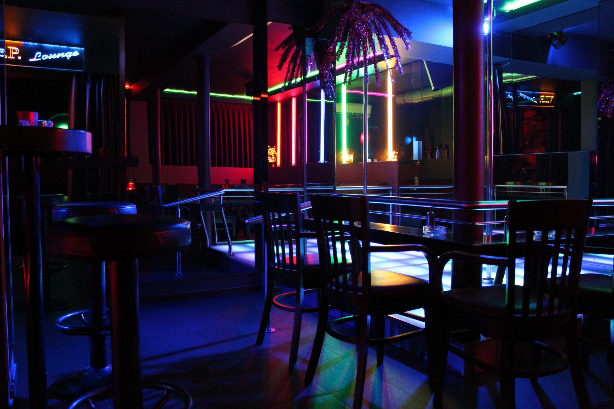 Queens Table Dance Bar - Nightclub in Osnabruck, Germany