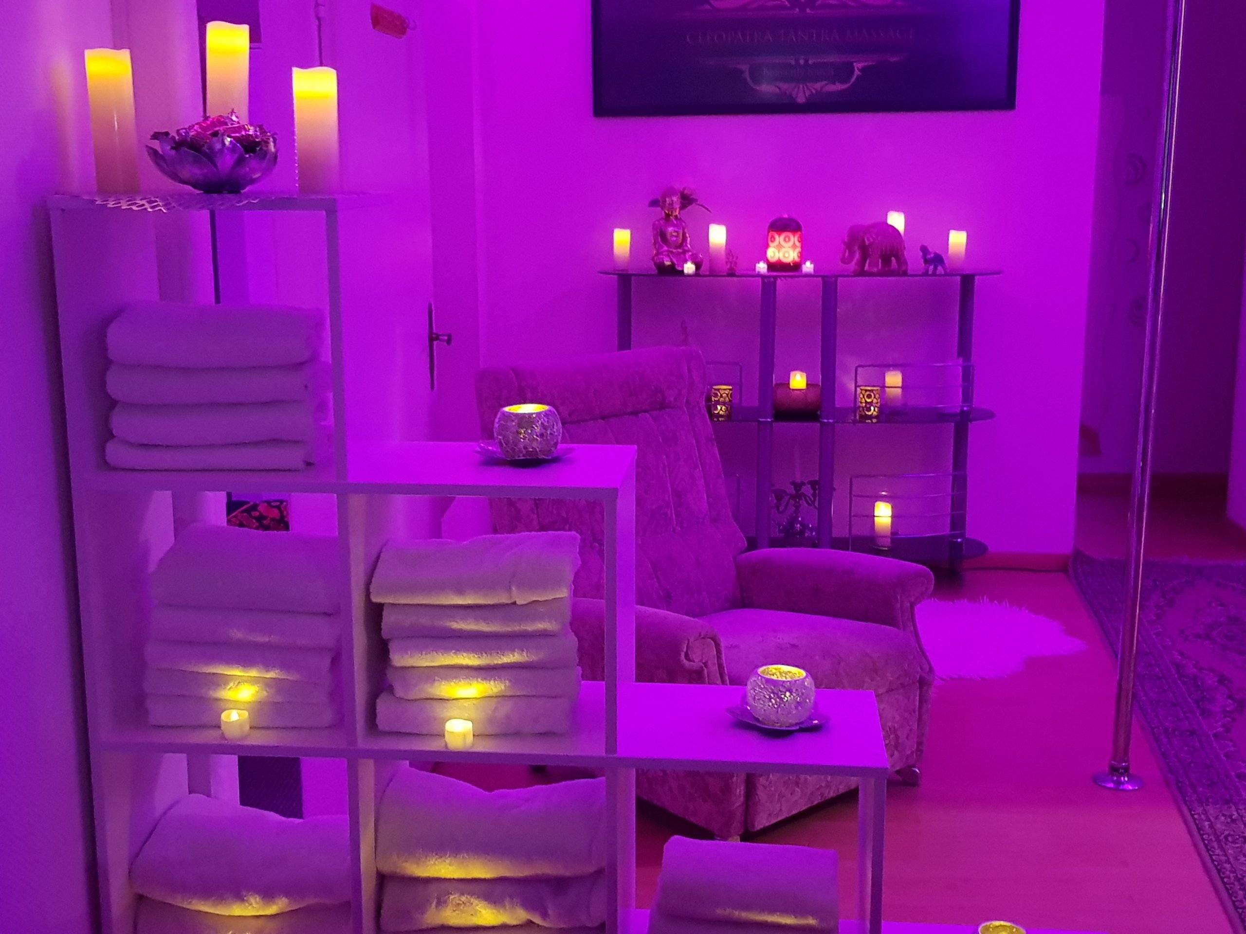 Cleopatra Tantra Massage - Erotic Massage in Paderborn, Germany