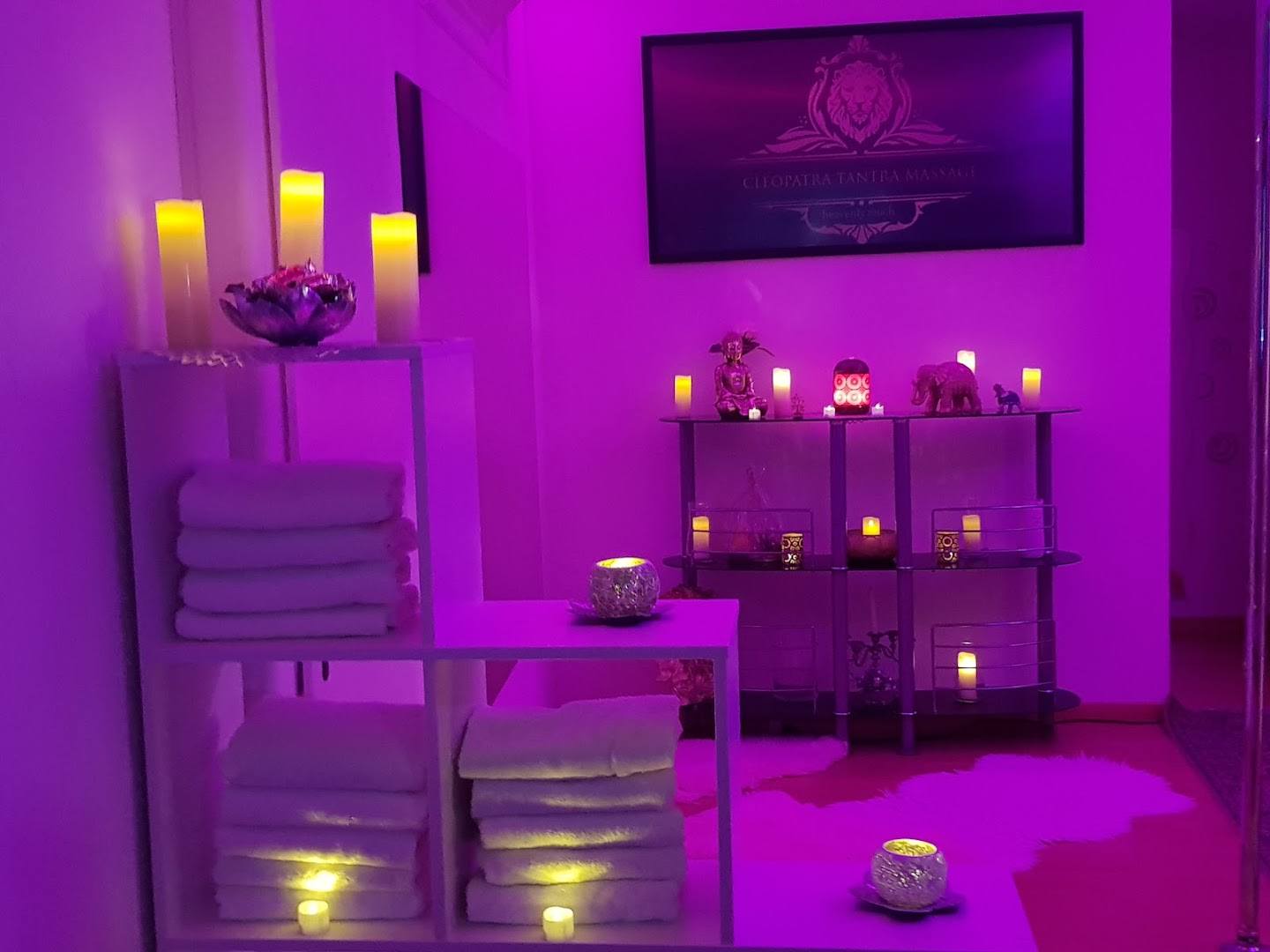 Cleopatra Tantra Massage - Erotic Massage in Paderborn, Germany