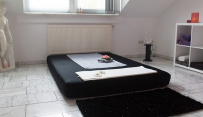 Luxus Tantra Wellness Erotische Massagen - Erotic Massage in Paderborn, Germany