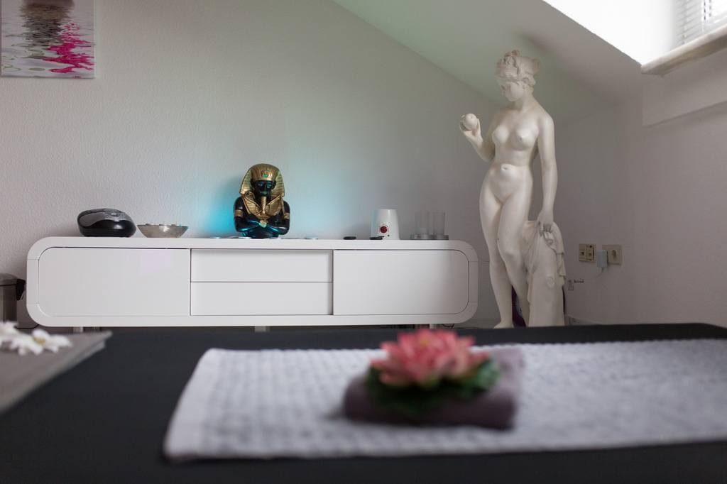 Luxus Tantra Wellness Erotische Massagen - Erotic Massage in Paderborn, Germany