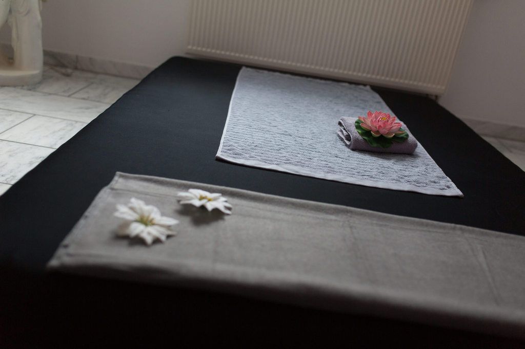 Luxus Tantra Wellness Erotische Massagen - Erotic Massage in Paderborn, Germany