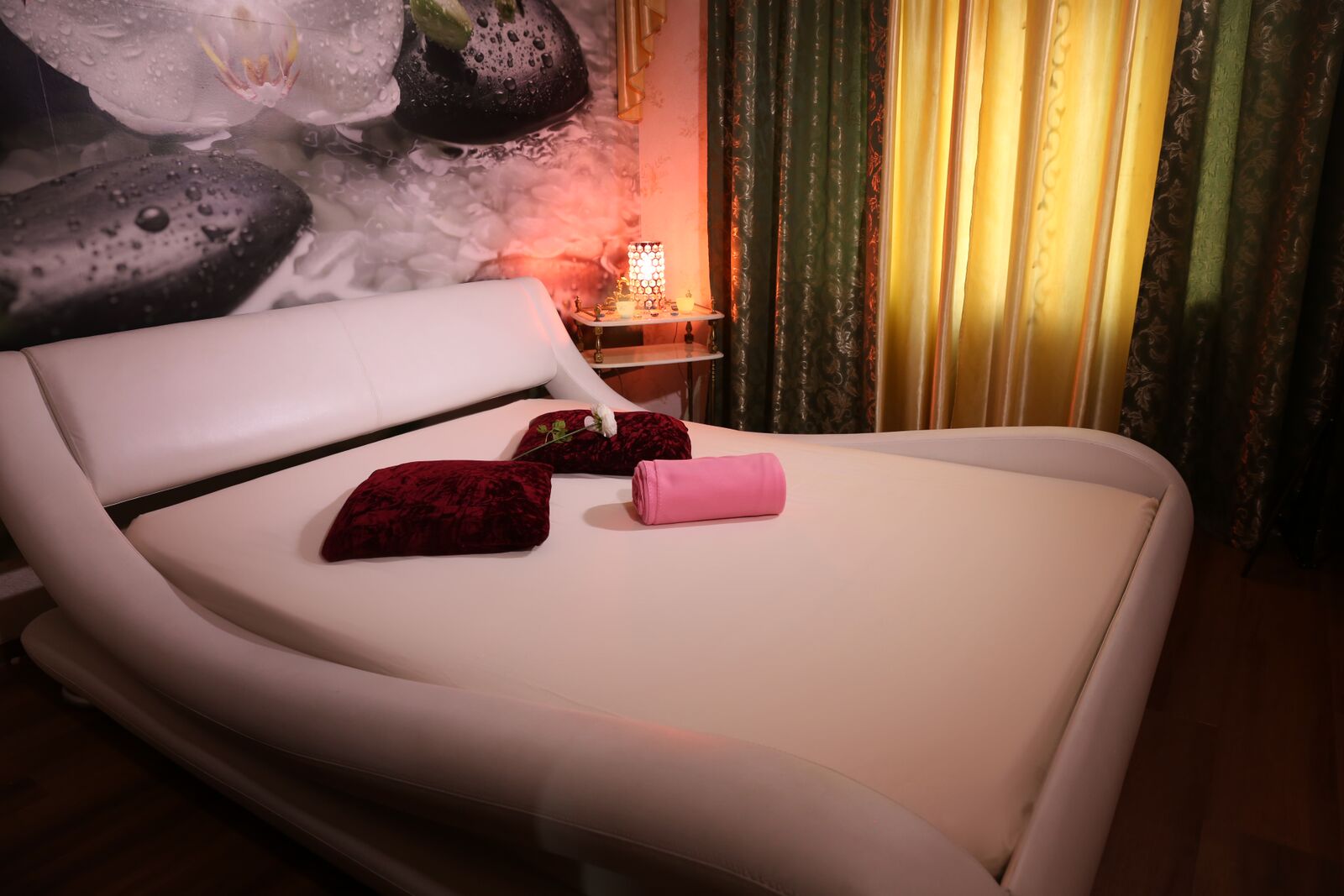 Graf Discret - Erotic Massage in Pforzheim, Germany