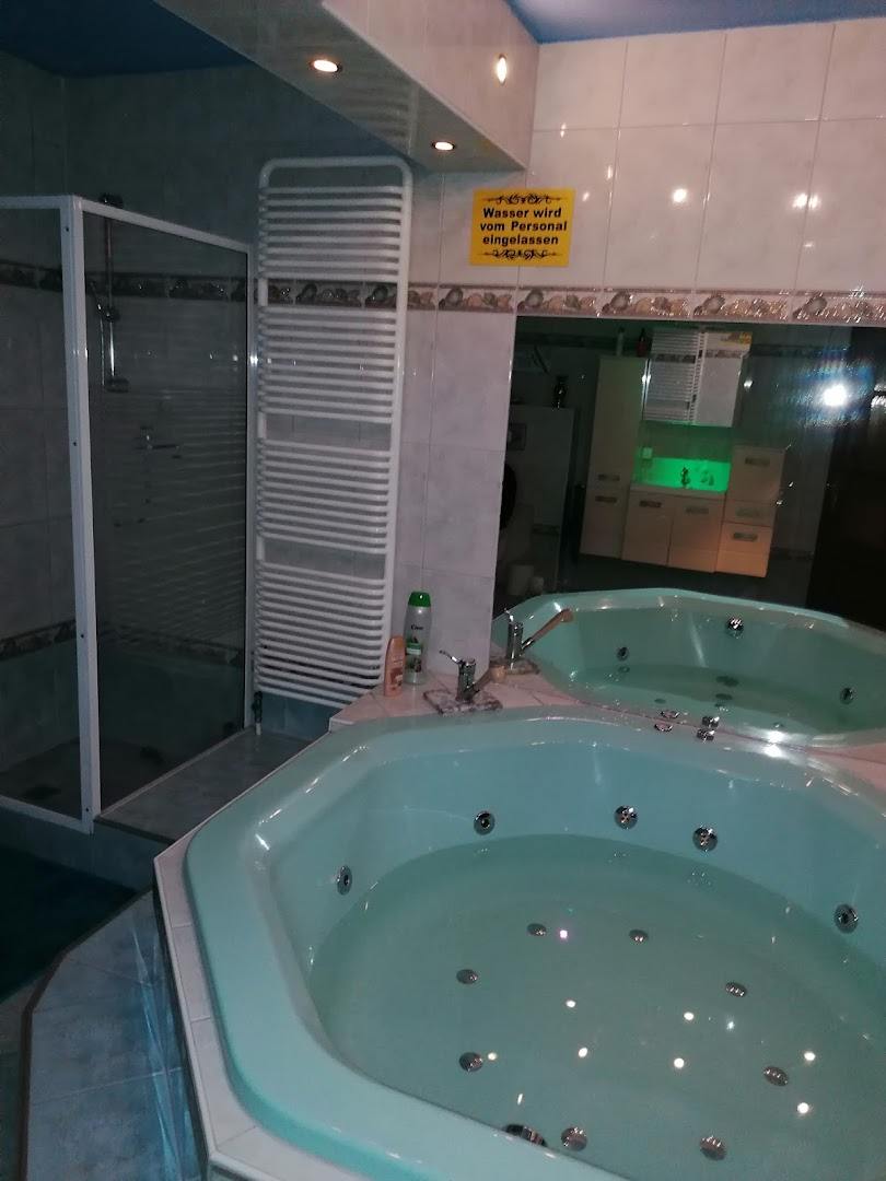 Clubhotel Ollywood - Swinger Club in Radebeul, Germany