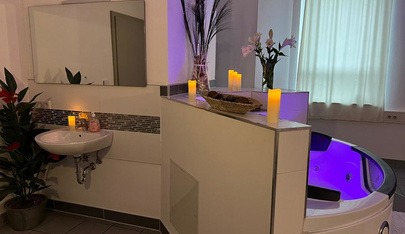 Tantra Massage Deluxe Regensburg - Erotic Massage in Regensburg, Germany