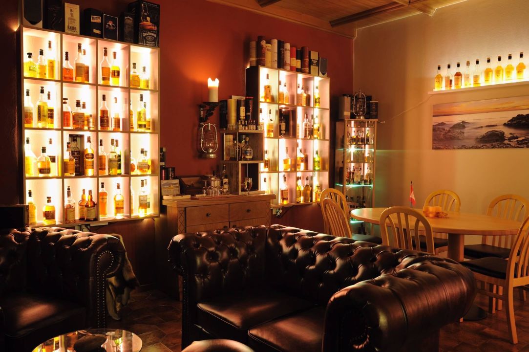 Helge's Saufhaus - Nightclub in Schonkirchen, Germany