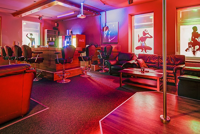 Zur Alten Waage - Nightclub in Schortens, Germany