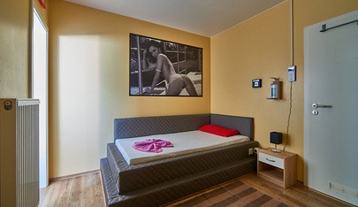 Hostel-Erospark38 - Erotic Massage in Siegburg, Germany