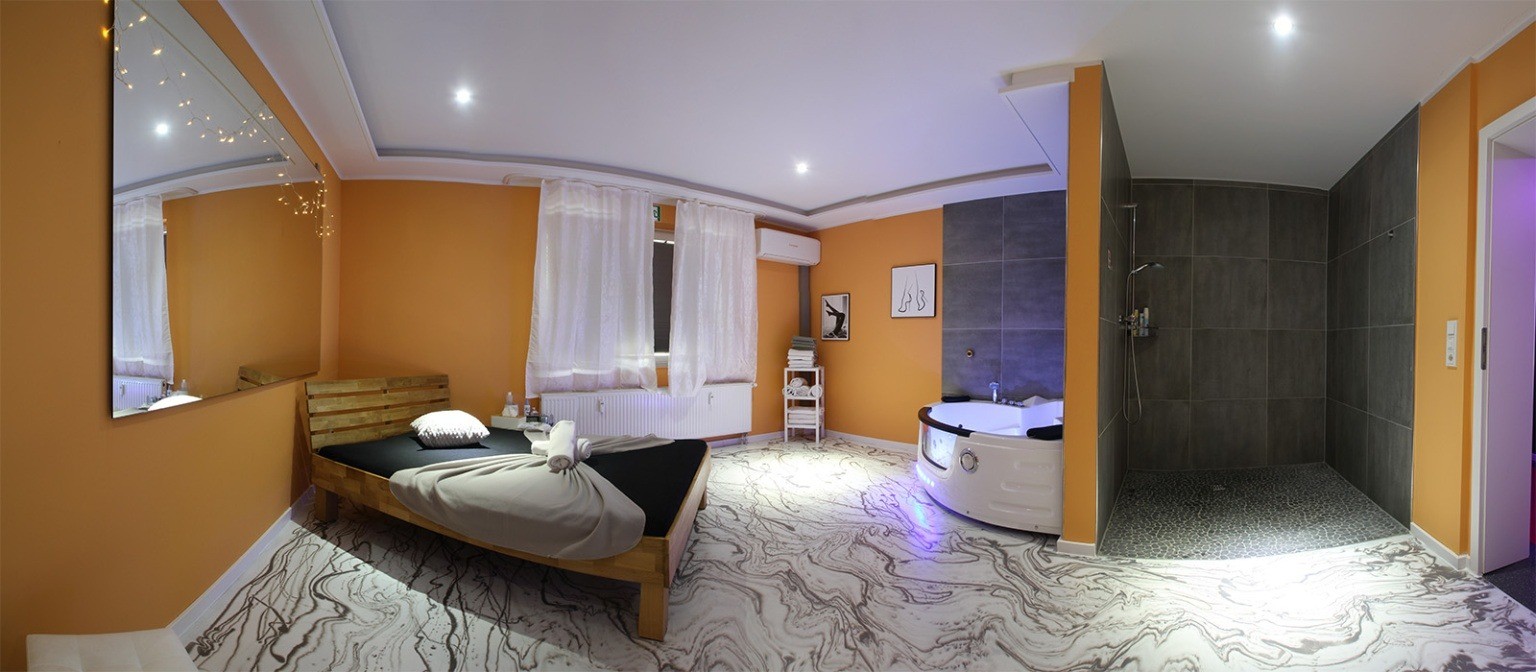 Privathaus Golden Moments - Erotic Massage in Stolberg Rhineland, Germany