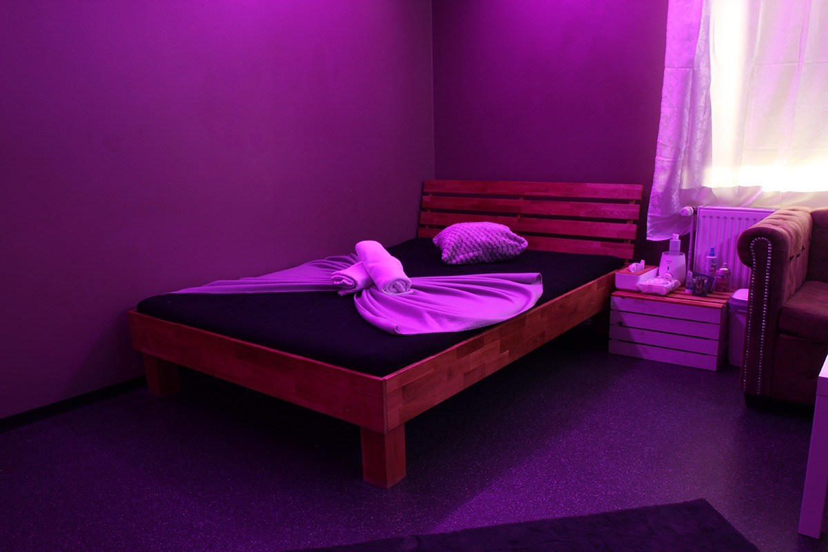 Privathaus Golden Moments - Erotic Massage in Stolberg Rhineland, Germany