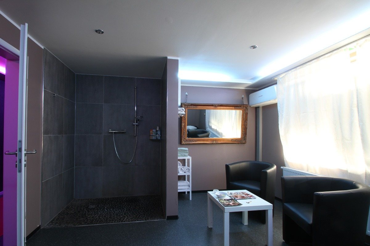 Privathaus Golden Moments - Erotic Massage in Stolberg Rhineland, Germany