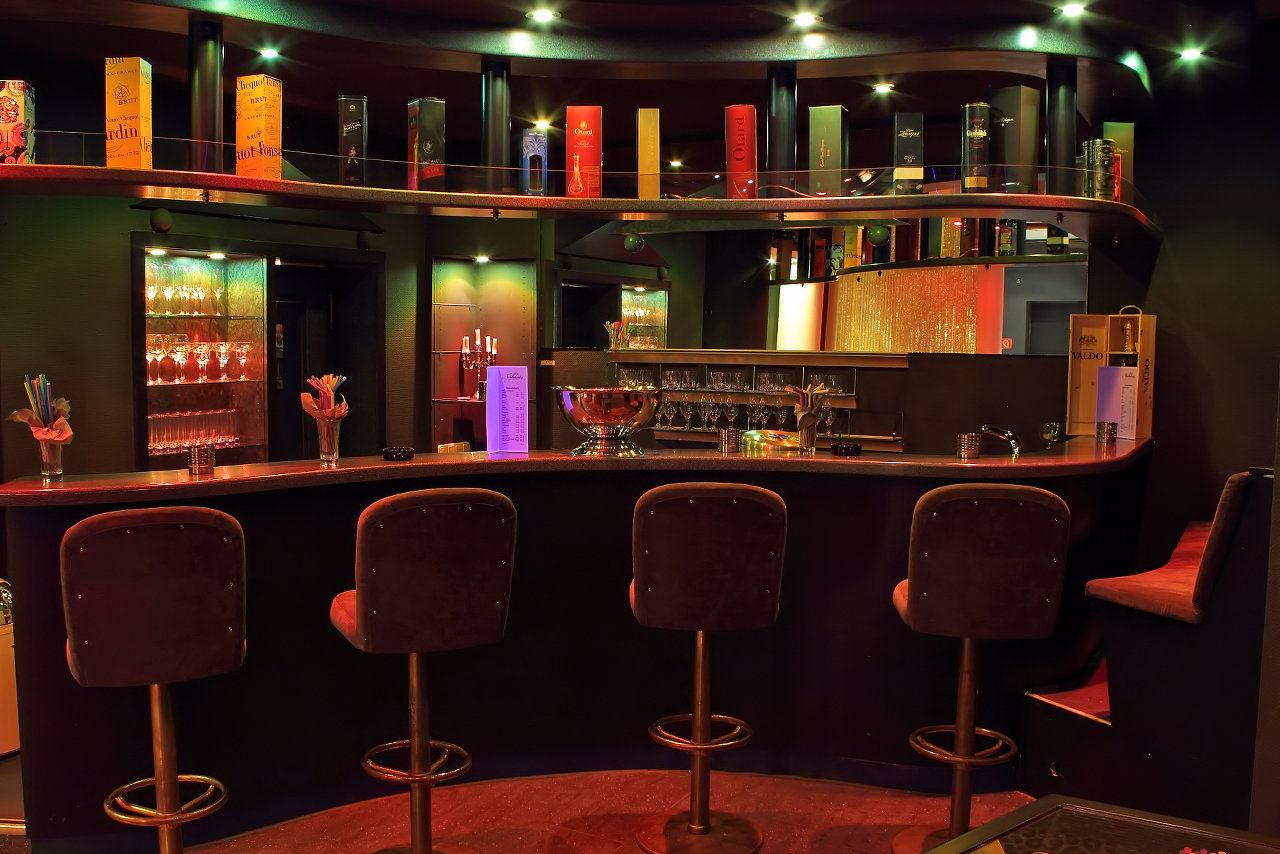 Nobless Nachtclub - Nightclub Und Bordell - Nightclub in Stuhr Brinkum Bei Bremen, Germany