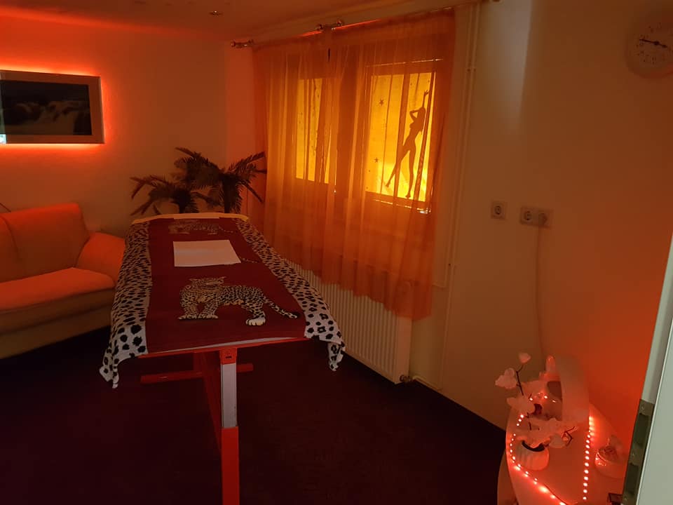 Suhler Samtpfötchen - Erotic Massage in Suhl, Germany