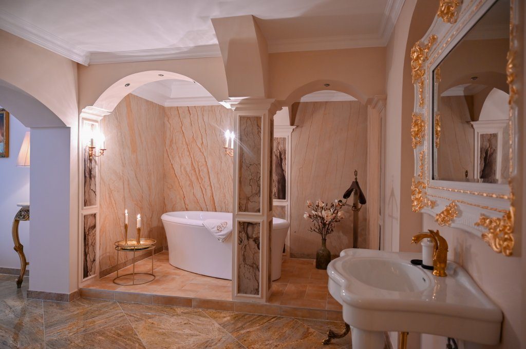 Bordell In Trier - Villa Venezia - Brothel in Trierweiler, Germany