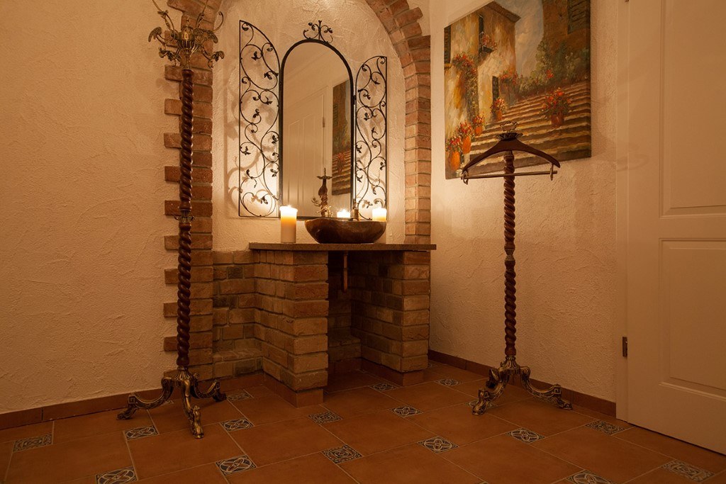 Bordell In Trier - Villa Venezia - Brothel in Trierweiler, Germany