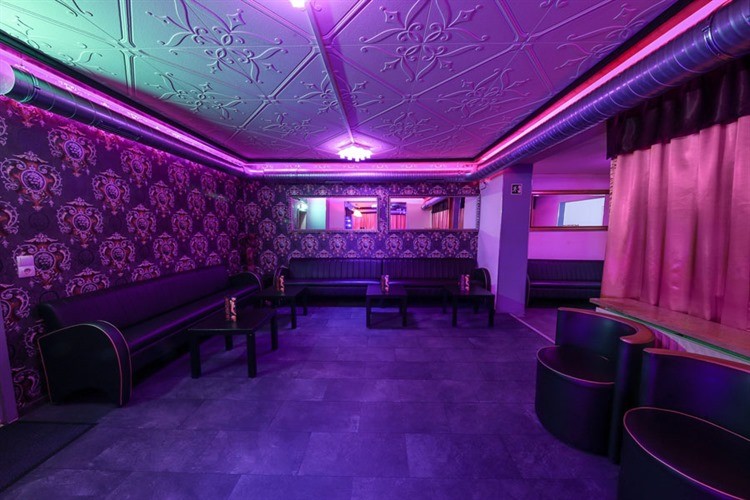Lolita Club | Bordell Ulm | Laufhaus Ulm| Girls Ulm - Brothel in Ulm, Germany