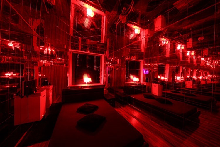 Lolita Club | Bordell Ulm | Laufhaus Ulm| Girls Ulm - Brothel in Ulm, Germany