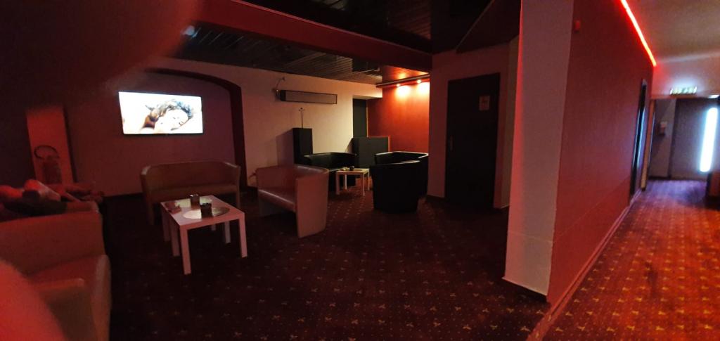 Fkk-Club Schlaraffenland - Fkk in Wenden, Germany