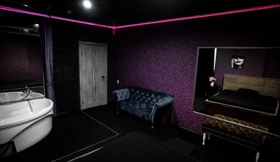 Bar & Suk - in ,
