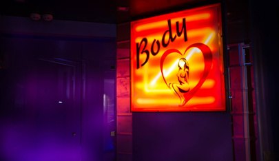 Body - in ,