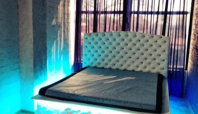 King Spa - in ,