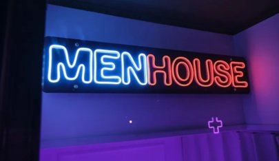 Menhouse - in ,