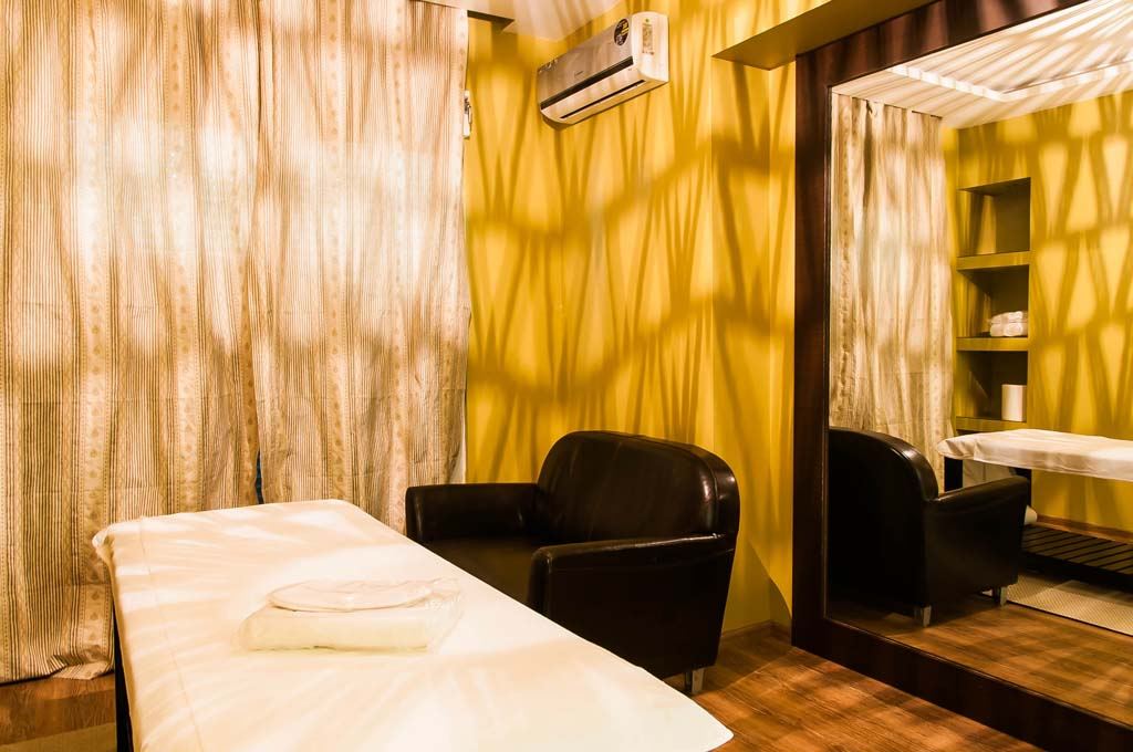 Oasis Massage & Spa -  in , 