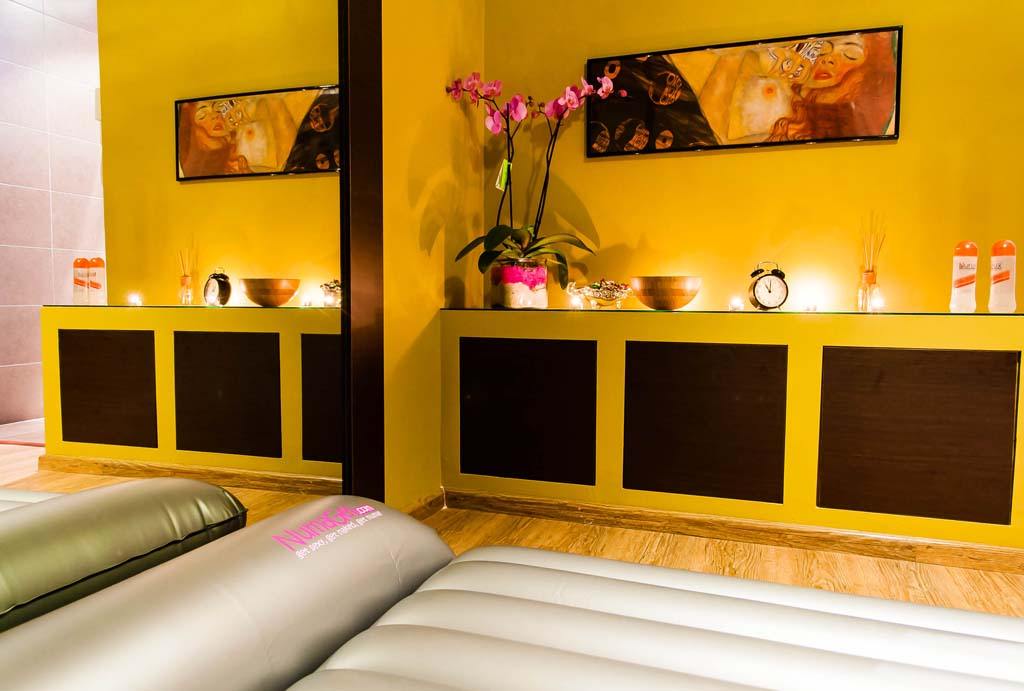 Oasis Massage & Spa -  in , 