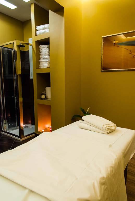 Oasis Massage & Spa -  in , 