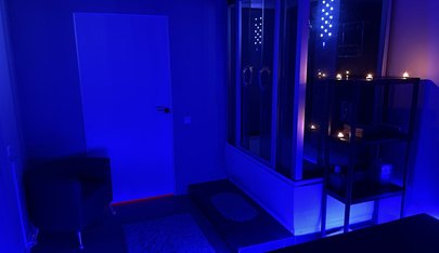 Play Spa - in ,