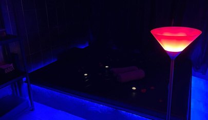 Play Spa - in ,