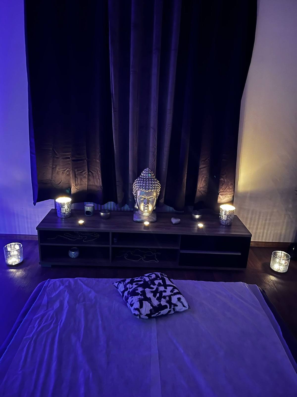 Self Dream Massage -  in , 
