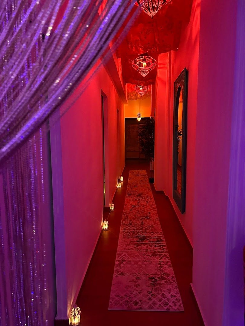 Shira Lounge Tantric | Masajes Eróticos Ibiza -  in , 