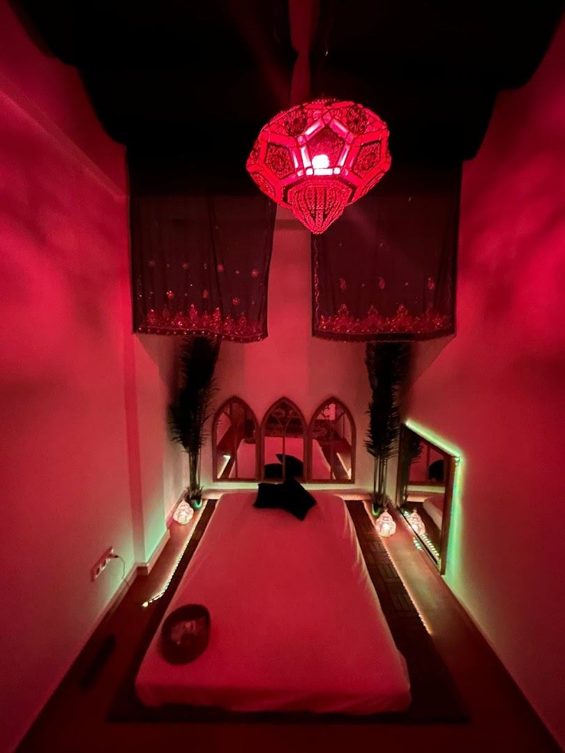 Shira Lounge Tantric | Masajes Eróticos Ibiza -  in , 