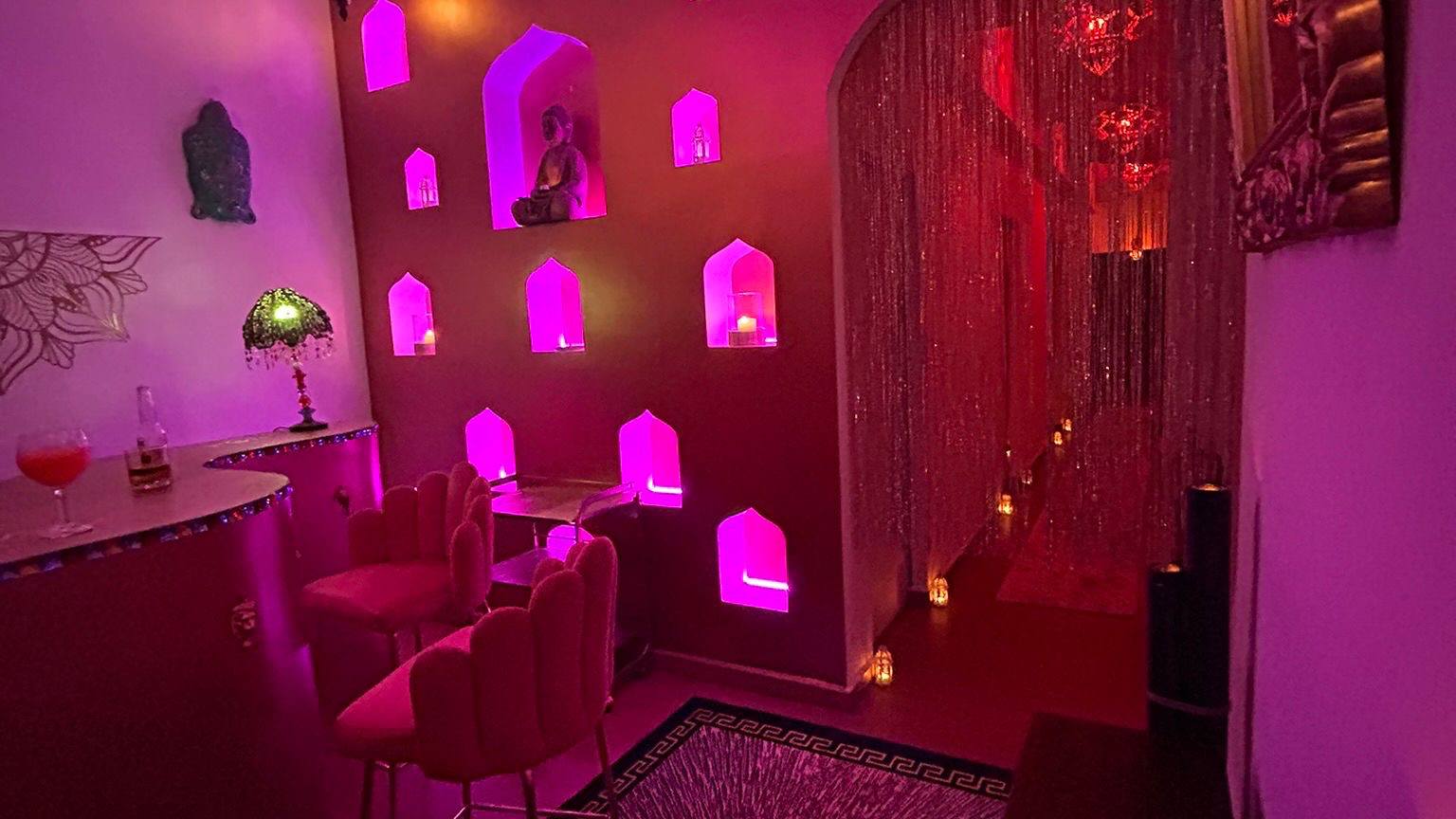 Shira Lounge Tantric | Masajes Eróticos Ibiza -  in , 